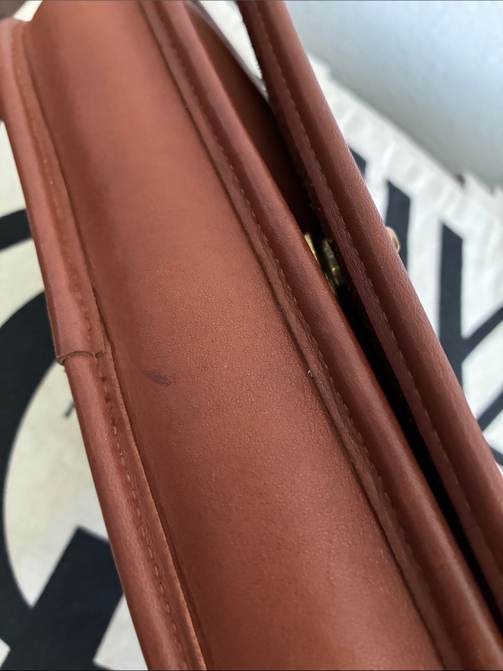 Vintage Coach Pocket Purse in British Tan - Picture 6 of 14